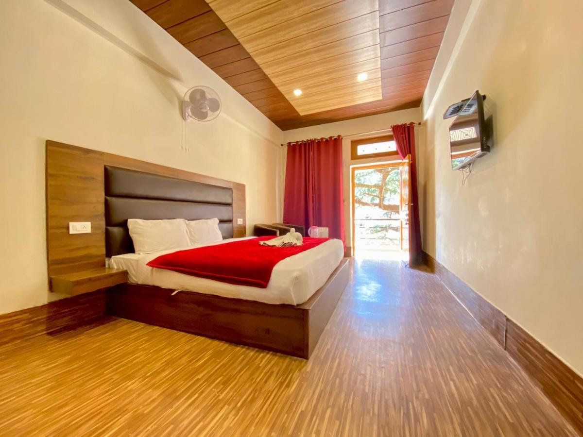 Hotel Woodland Nainital Kültér fotó
